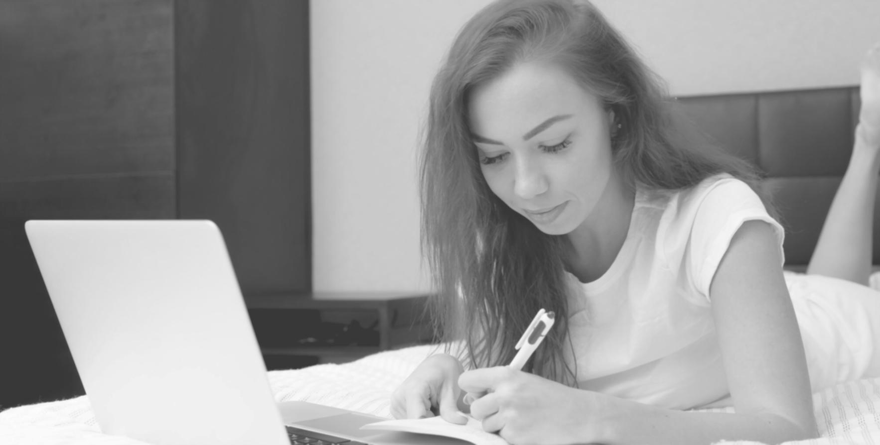 Geschäftsdokumente und Analysecharts